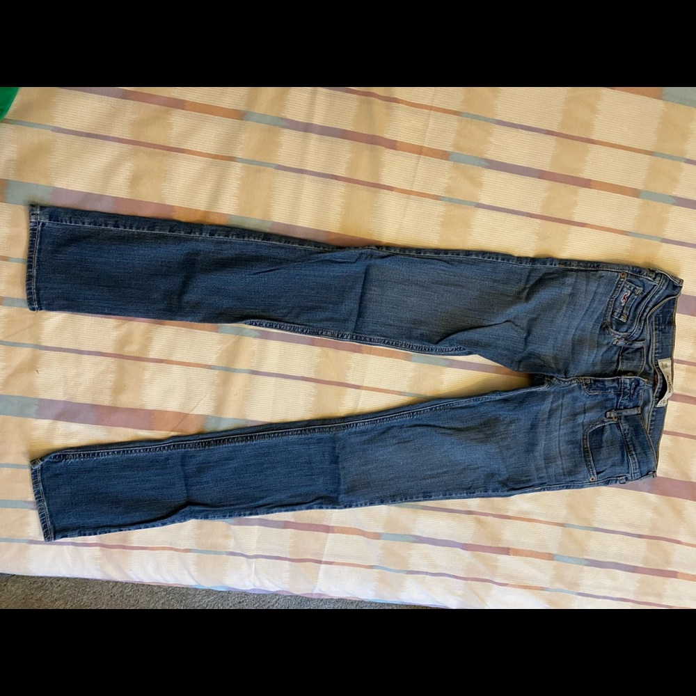 Hollister jeans